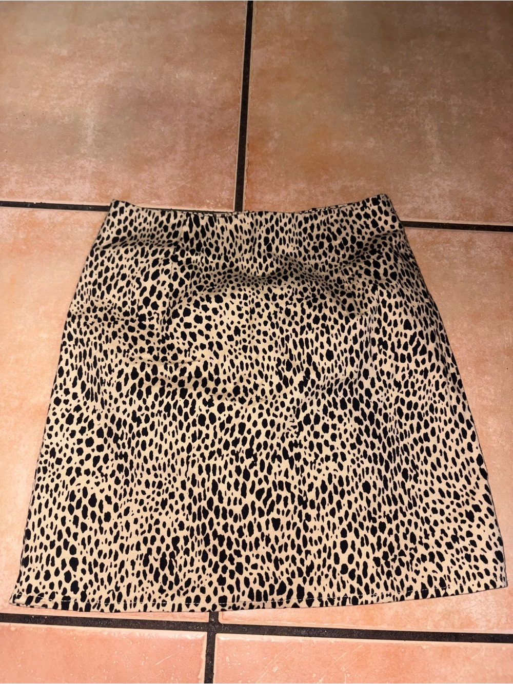 Brandy Melville Leopard Print Mini Skirt - Camel and Black